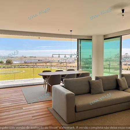 Beachfront - 4 Pax - Swimming Pool