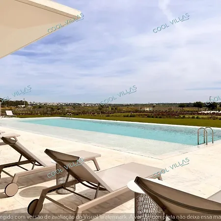 Beachfront - 4 Pax - Swimming Pool