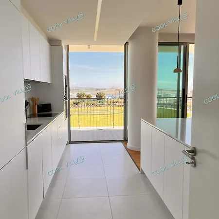 Beachfront - 4 Pax - Swimming Pool Apartment Armação de Pêra