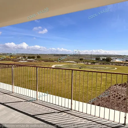 Apartment Beachfront - 4 Pax - Swimming Pool *