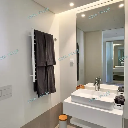 דירה Beachfront - 4 Pax - Swimming Pool Armação de Pêra